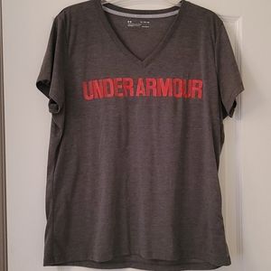 Under Armour v-neck t-shirt